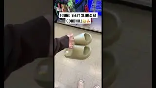 Нашел шлепанцы Yeezy в GOODWILL👀😍 #шорты #кроссовки #кроссовки #yeezy #thrift #thrifting