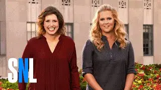 SNL Host Amy Schumer Looks Different to Vanessa Bayer