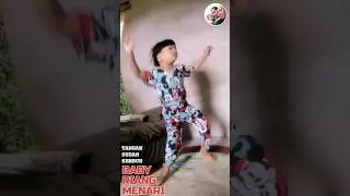 TANGAN SUDAH SEMBUH BABY RIANG GEMBIRA Menari #hand #health #healthy #baby #babyboy #dance #dancing