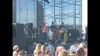 SandyBone & The BreakDown~Fine Sweet Thing~ Vancouver Isl. Blues Festival 2011