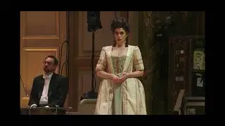 Jacquelyn Stucker, soprano: 