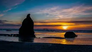 soothing and not really beautiful evening sunset by the sea. (relaxation sound)