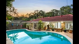 Minutes from NOOSA with a bush outlook.