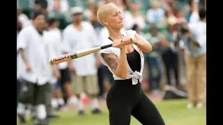 Amber Rose Hits A Home Run After Flirting With Kevin Durant At Celebrity Baseball Game