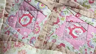 前半パッチワークポーチからボストン系手提げ😉に変化するよ