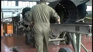 F-104 Starfighter 5&deg;Stormo Cervia AB last year 2003 #05.wmv