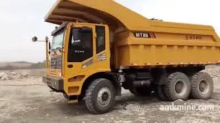 MT86 mining truck is loading and unloading