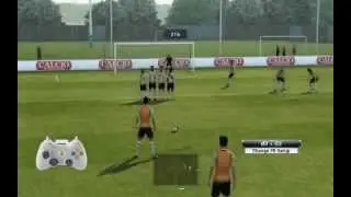 PES 2013   Free kick tutorial  knuckleball  PC or PS3