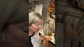 How to design a Fall Pumpkin and Candlesticks