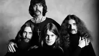 Black Sabbath Paranoid - Guitar Backing Track with Original Ozzy Vocals