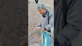 یکی از خاص ترین عقیق های که همه دنبالش رو در رودخانه شکار کردم 💎😍|شکار سنگ های گران قیمت