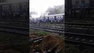 Fire in Mumbai local due to short circuit