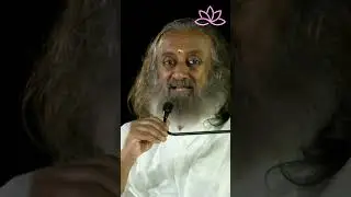 Do you know that we are radiating energy? #srisriravishankar #motivation #wisdom #artofliving