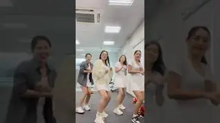 with the genZs aye! 🤙🏽✨ #dance #music #ytshorts #shorts #fyp #tiktok #trend #shakeittothemax
