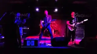 Entendre Live at the Outpost 7/5/14 Road to Nowhere