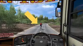 KISS OF DEATH Bus driver presense of mind saves the life of idiot motorist | ETS2 bus driving