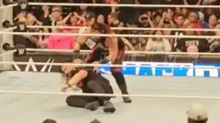 Jacob fatu attack Roman Reigns off air after - WWE RAW & SMACKDOWN