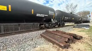 December 22 2025 csx B443 csx 818 leading long hood forward