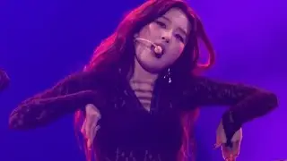 251231 Irene & Seulgi &lsquo;Trampoline&rsquo; Let&rsquo;s Celebrate 2026 Singapore Countdown [Seulgi Focus] 슬기싱가포르 직캠