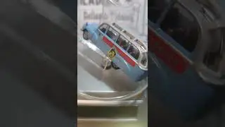 Автобус Brekina модель 58188 - 1/87  Hanomag L 28 Lohner 