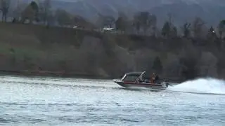 Jet Boat RMX 24  (2 of 3)