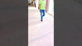 #randomlive
