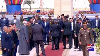 الرئيس السيسي يصل مسجد المشير طنطاوي لأداء صلاة الجمعة بمناسبة ذكرى انتصارات العاشر من رمضان