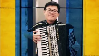 VARIATIONS ON A UKRAINIAN THEME by SCHÖNE MINKA Accordion, 手風琴, Akkordeon, Accordéon, аккордеон