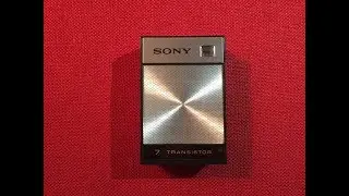 It's a Sony 2R-30 AM Classic Portable Radio Unboxing & Review