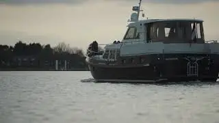 Linssen Grand Sturdy 500 Wheelhouse for Sale by Bestboats