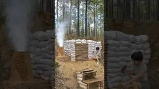 Build a shelter from sacks #bushcraft #survival #camping #shelter #cooking #beautifulgirl