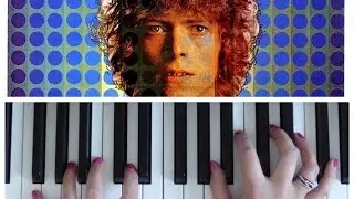 SPACE ODDITY Piano Tutorial (David Bowie) | EASY