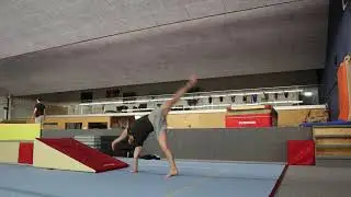 10-03 - CARTWHEEL FROM KNEE STAND FROM WEDGE -  Round off / Rondat Progression - Gymnastic Skills