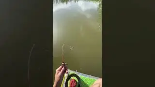Tiny fishing man！#microfishing #ultralightfishing #fishingequipment #tinyfishing