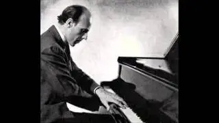 Reginald Stewart plays Beethoven Rondo in C major Op. 51 No. 1