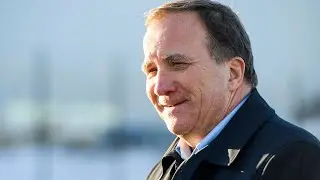 Stefan Löfven besöker batterifabriken: 