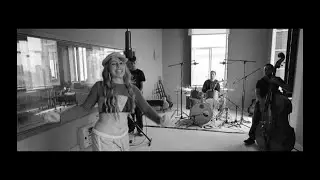 ENTALP&Iacute;A - DOO WOP (THAT THING) LAURYN HILL COVER