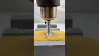 Friction test: Screw vs Fabric #science #asmr #experiment #asmrsounds #satisfyingvideo