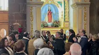La campana de auroros del Rinc&oacute;n de seca le cantan a la virgen del Amor Hermoso por Navidad . 