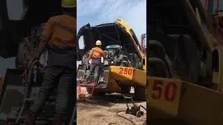 Volvo A60H Engine hot down #volvo #adt #articulated