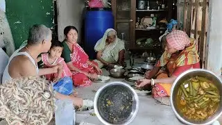 মায়ের পছন্দের চিংড়ি মাছ দিয়ে শাক ভাজি আর পুঁইশাক আলু দিয়ে চিংড়ি মাছের লাল লাল ঝোল খাওয়া দাওয়া