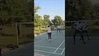Cheat shot in Badminton 🏸 😱🤫😎 ##badmintonlovers #sports #games