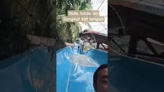sangkut sebab air tak jalan..wet world shah alam #waterworld #slide