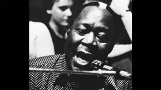 Grinder Man Blues - Memphis Slim