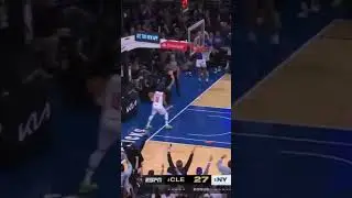 Jalen Brunson One Handed Dunk Knicks vs Cavs #knicks #playoffs #nba