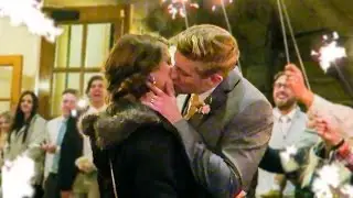 ROMANTIC WEDDING KISS!