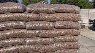 PELLET PALLET drzewny, sosnowy 6 mm klasy A1/EN+.