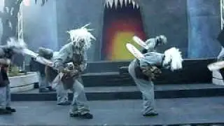 Hackenslash Dancing to Dragula