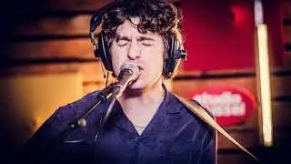 The Kooks - Be Who You Are (live)