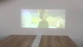 TANGGOOD V6 Android Mini LED Projector HDMI Display in Daylight Time